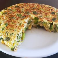 Tortilla de zapallitos muy fácil de hacer, rápida y saludable, ideal para el almuerzo y la cena