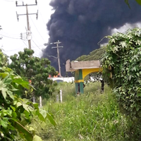 Se incendian autos en punto de abastecimiento de huachicol en Tabasco; no hay víctimas