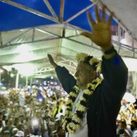 Por aguacero, cae carpa en mitin de AMLO en Chiapas; no hay lesionados