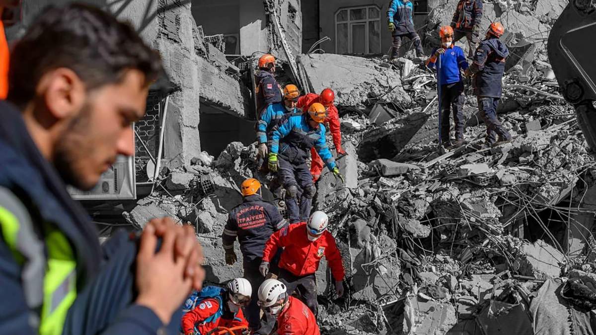 Labores de rescate en Mumbai, India. Fuente: (Minuto Neuquén)