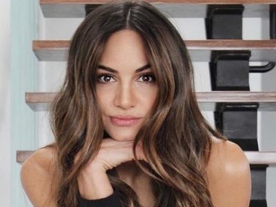 "¡Diosa!" Valerie Domínguez desafía la censura en una toalla y sin prendas ¡Olvidó cubrirse atrás!