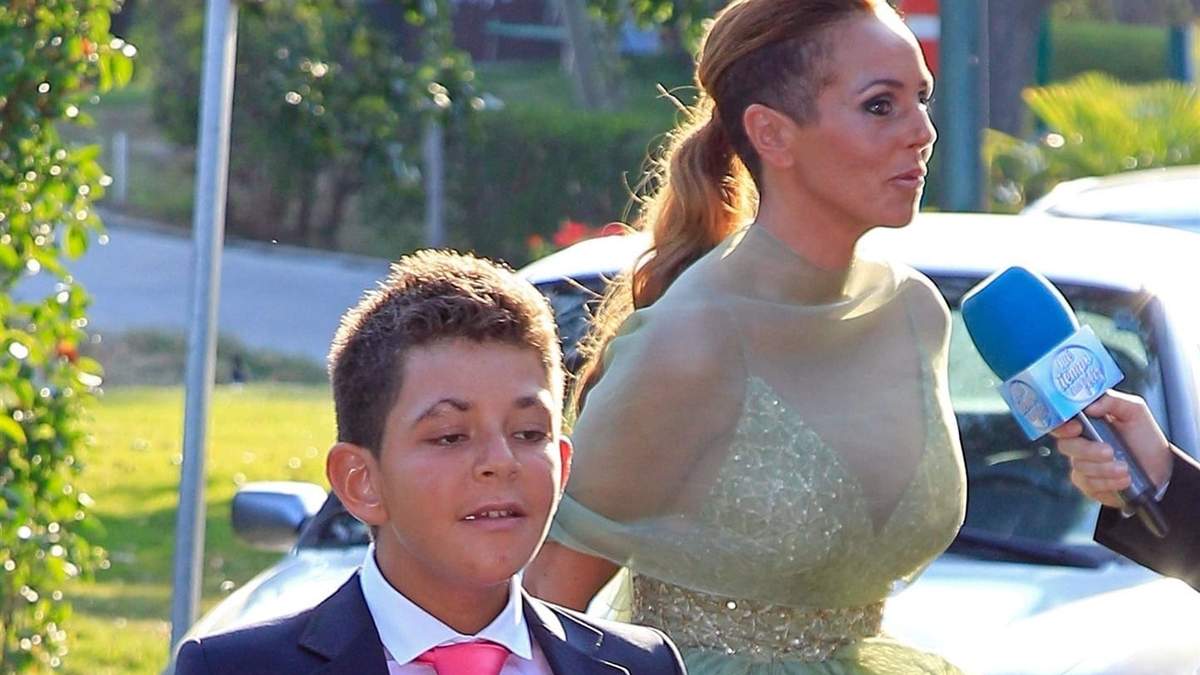 Rocío Carrasco y David Flores hijo. Fuente: (Twitter)