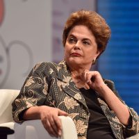 Alerta Rousseff contra la llegada de 'hombres providenciales” como Trump