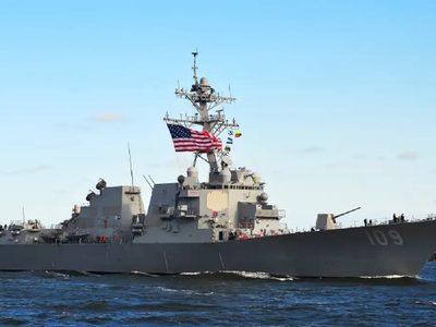 Estados Unidos despliega fuerzas en Ecuador: llegan aviones con material militar a la base de Manta