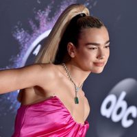 Dua Lipa busca la colaboración de una de las artistas que más la influenció en su carrera