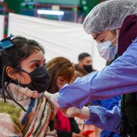 Continúa en marcha la vacunación: dónde y a quiénes se inmuniza hoy