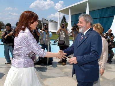 Lula reveló que Cristina "lloró" tras la condena