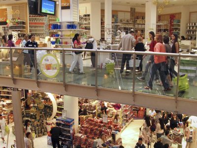La inflación mayorista en diciembre también fue del 3,7%, pero la anualizada llegó a 58,5%