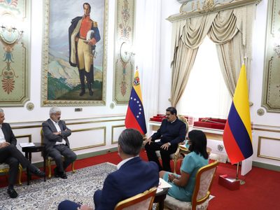 Petro y Maduro anuncian la reapertura de la frontera entre Venezuela y Colombia