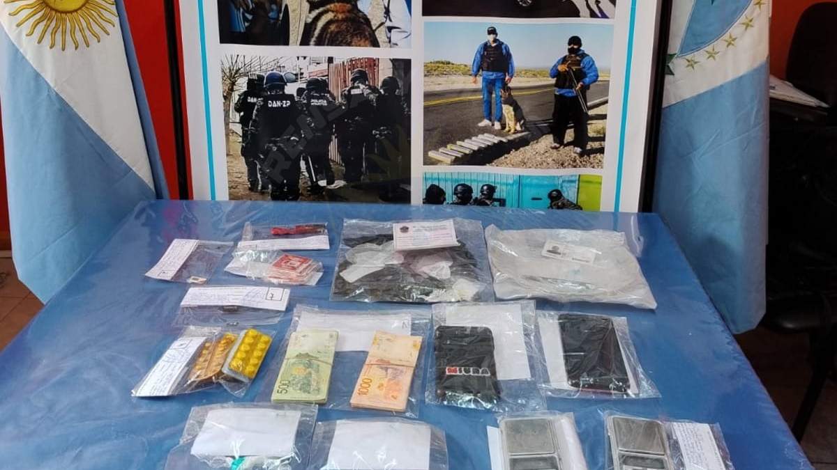 Allanamiento por narcomenudeo en Zapala. Fuente (Policía de Neuquén)