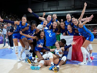 Italia vence a Estados Unidos y se lleva el oro en voleibol femenino