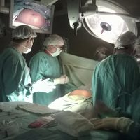 La cirugía mamaria que escala en la medicina estética