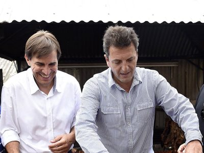 Hallaron un contrato que vincula a la AFA con Javier Faroni