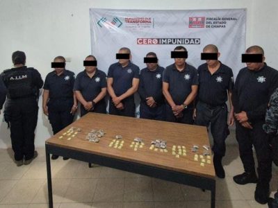 Detienen a policías de Frontera Comalapa; los acusan de vender droga