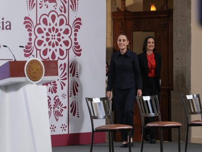 Sheinbaum dará informe en Palacio Nacional el 1 de septiembre y discurso en el Zócalo en octubre