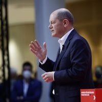 Scholz descarta retrasar el abandono de la energía nuclear para contrarrestar la crisis energética