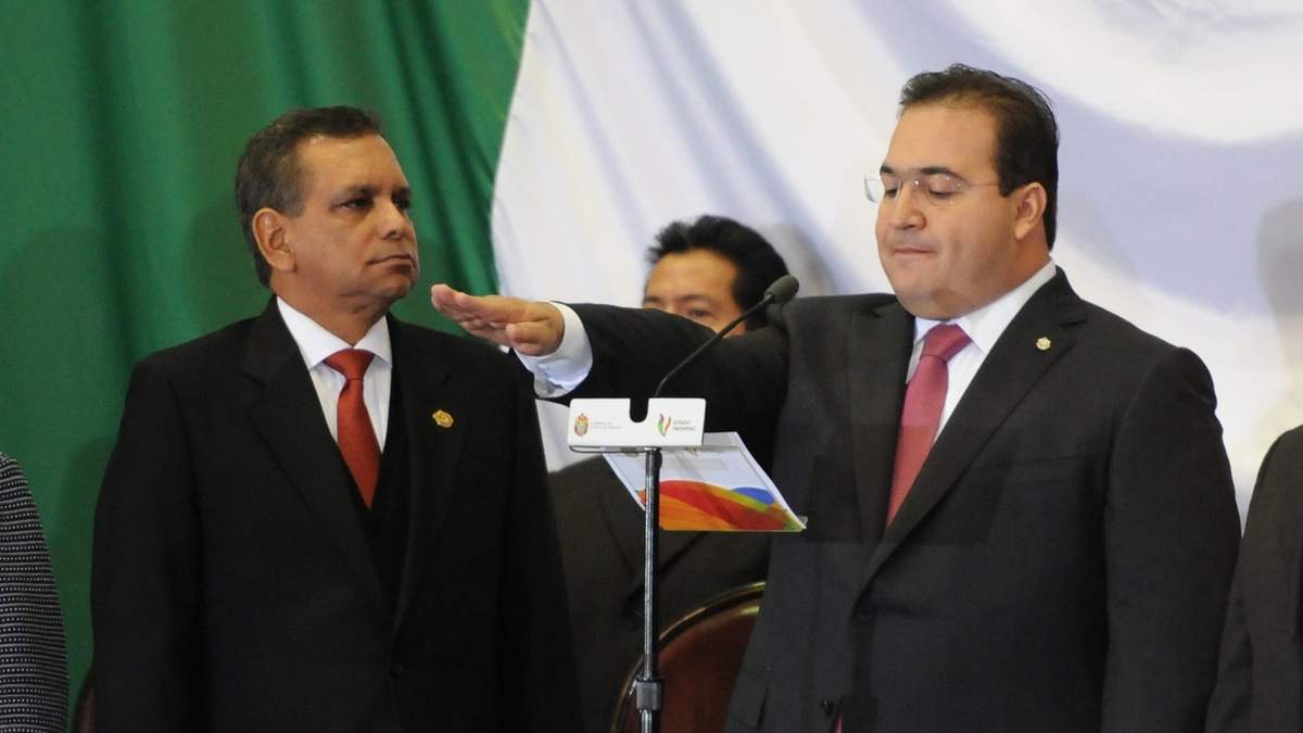 Fidel Herrera, "jefe, maestro y amigo" de Javier Duarte