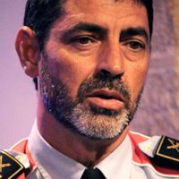Justicia española imputa al mayor de los Mossos por delito de sedición