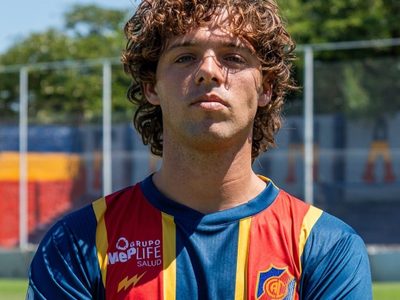 "Y llegó el día": Santiago Maratea celebró su jornada más especial como futbolista