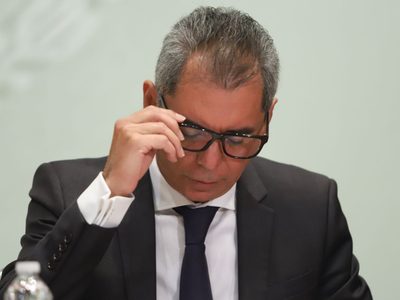 Navidad en focos rojos: Sheinbaum cierra 2025 con deuda récord