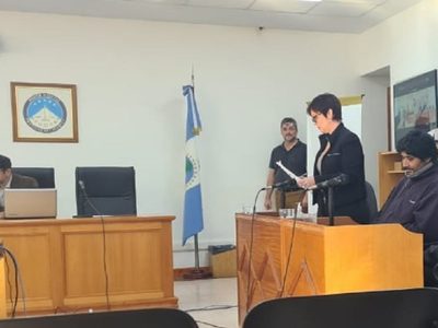 Acusaron al hombre que intentó matar a tres policías en Cutral Co y quedó con prisión domiciliaria