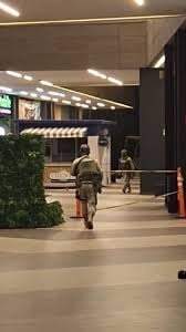 Ataques armados dejan tres personas asesinadas en plaza comercial en Culiacán