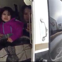 Rescatan en helicóptero a 44 atrapados por nevada en Carretera a Laredo