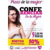 Gobierno de Guerrero organiza desfile de moda y rifa de maquillaje por el Día de la Mujer