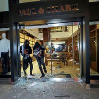 Anarquía total: múltiples saqueos en Nueva York y violencia en todos los Estados Unidos