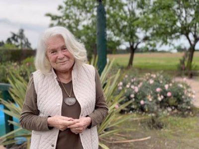 La increíble huerta y árboles con frutos riquísimos que Mónica Cahen D'Anvers tiene su casa de San Pedro