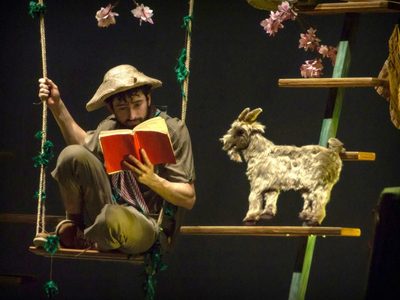 Últimos días de obra infantil 'El pequeño salvaje”