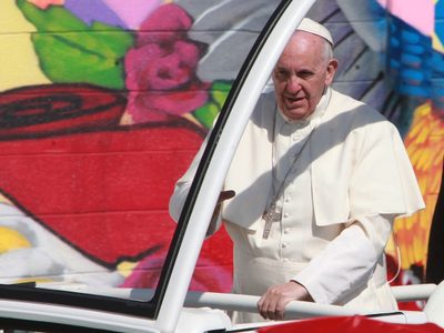 El FNF analiza con “cautela” supuesto apoyo del Papa a uniones gay