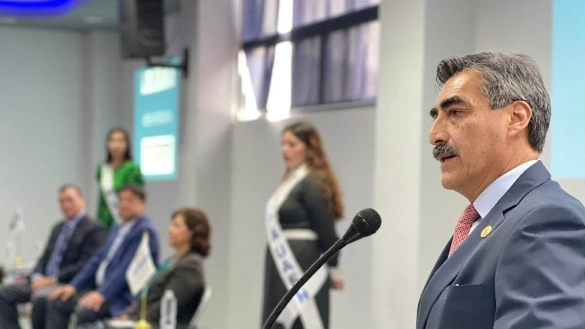 Octavio Castillo Acosta, rector interino de la UAEH