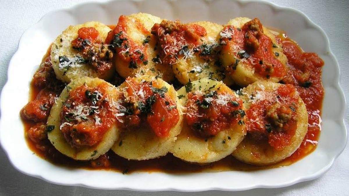 Ñoquis al horno con sémola. Fuente: (Facebook)
