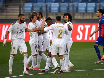 Real Madrid ganó en su debut y Zidane celebró un nuevo récord