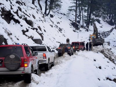 Emergencia climática: Una ola de frío en Pakistán y Afganistán deja un saldo de más de 100 muertos