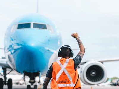 Bariloche recibió su primer vuelo, tras siete meses de aislamiento