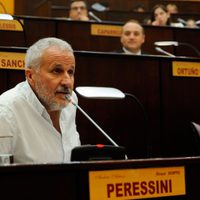 Andrés Peressini recorrió Plottier y lanzó duras críticas hacia la gestión de Gloria Ruiz