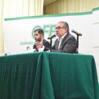 La CFE niega renta de 10 mil vehículos para altos mandos