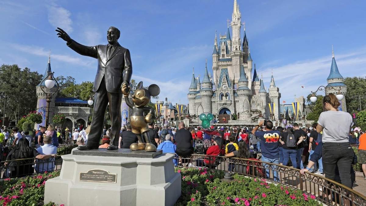 Administración de Trump abre investigación contra Walt Disney y ABC por sus políticas de diversidad