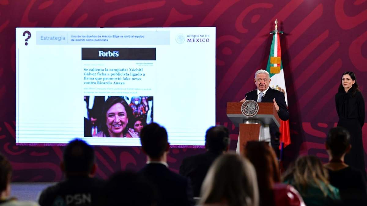 El presidente y García Vilchis en la conferencia mañanera