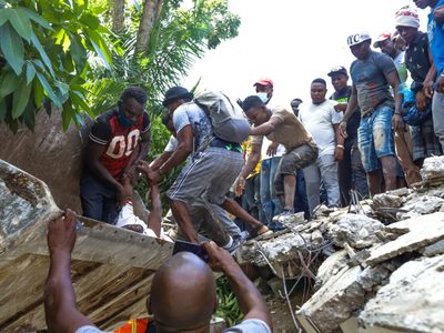 Devastación en Haití: el número de muertos ya supera los 300, según el Gobierno