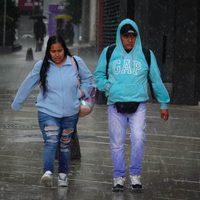 Azotarán lluvias muy fuertes de lunes a jueves; se asoma nuevo ciclón en el Pacífico