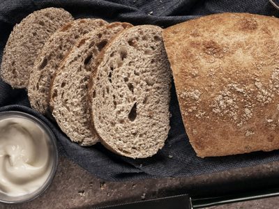 Pan de masa madre sin gluten: con 2 ingredientes, prepará esta receta sana, rica y económica