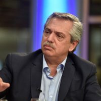 "El problema son los que especulan": Alberto Fernández en pie de guerra contra los empresarios