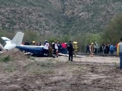 Mueren tres personas al desplomarse avioneta en Sonora; hay un menor entre las víctimas (Video)