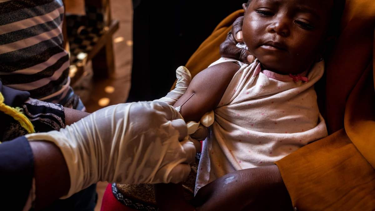 La OMS pidió no dar la espalda a los niños más pobres