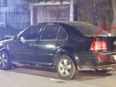 Increíble raid delictivo de una pareja que tomó de rehén a la conductora de un auto