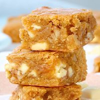 Blondies: la versión rubia de los brownies, en una receta fácil, riquísima y perfecta para una merienda distinta