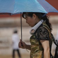 Nueve desaparecidos en un deslave en China entre fuertes inundaciones y olas de calor